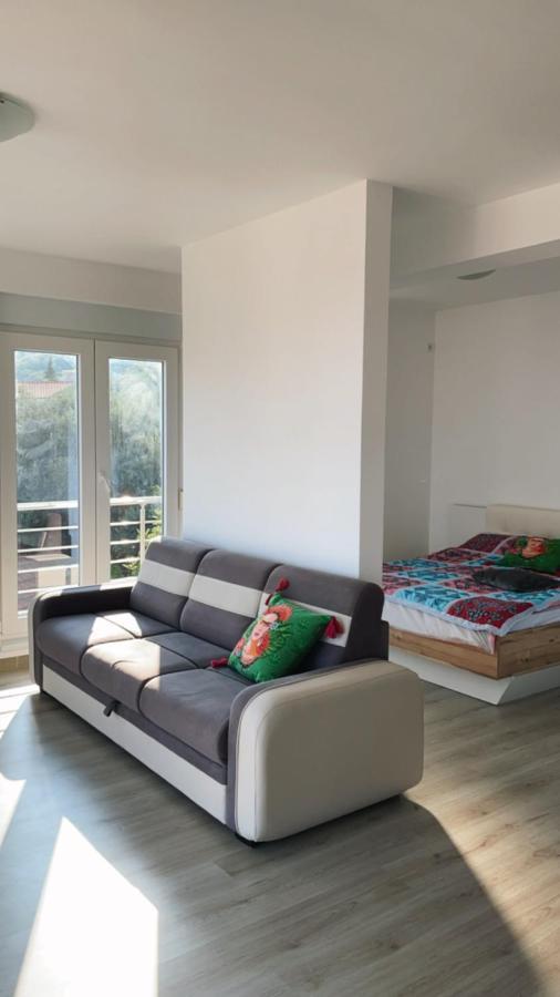 Upart House Apartment Petrovac ภายนอก รูปภาพ