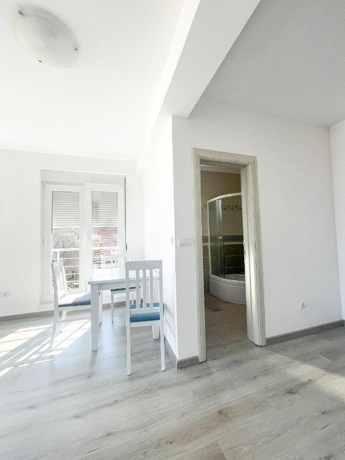 Upart House Apartment Petrovac ภายนอก รูปภาพ