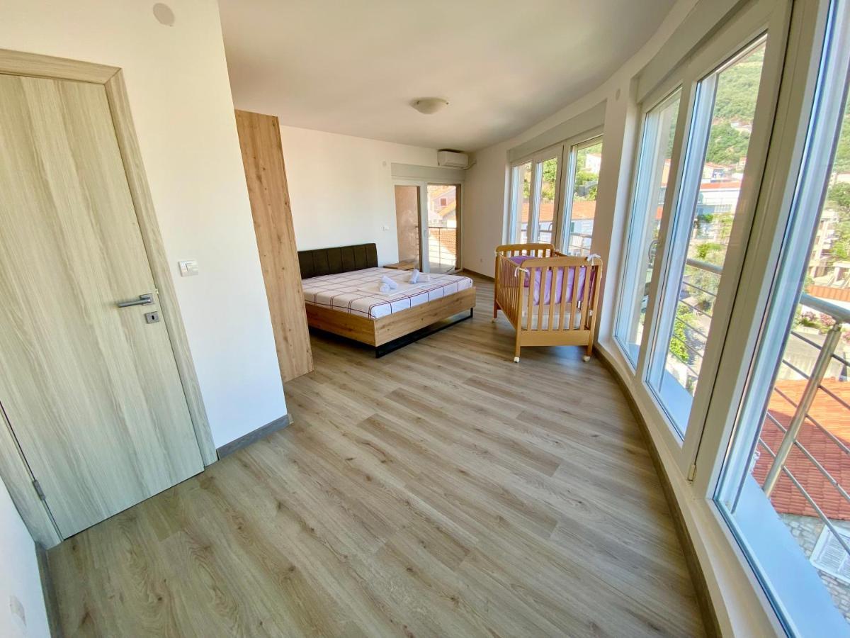 Upart House Apartment Petrovac ภายนอก รูปภาพ