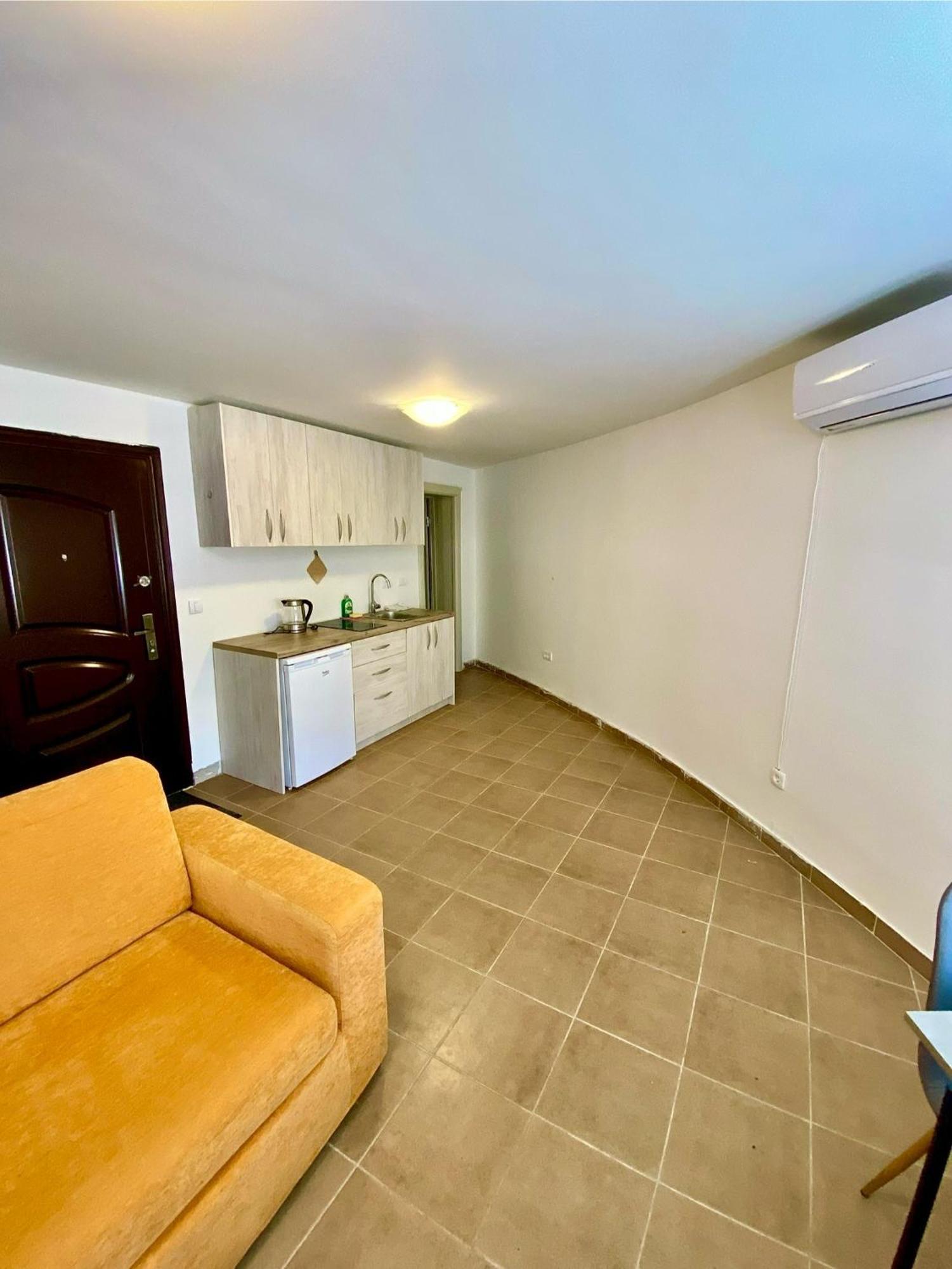 Upart House Apartment Petrovac ภายนอก รูปภาพ