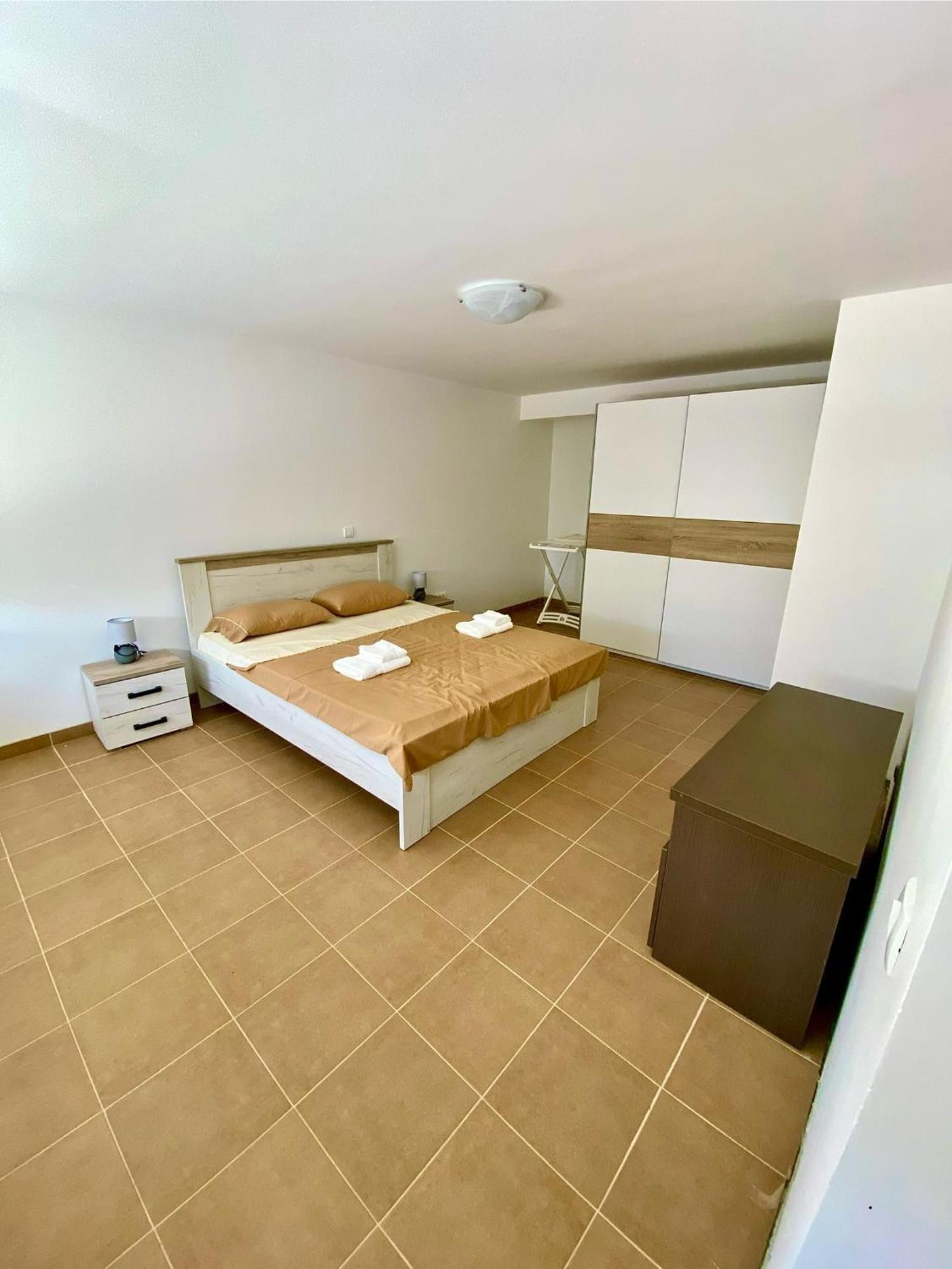 Upart House Apartment Petrovac ภายนอก รูปภาพ